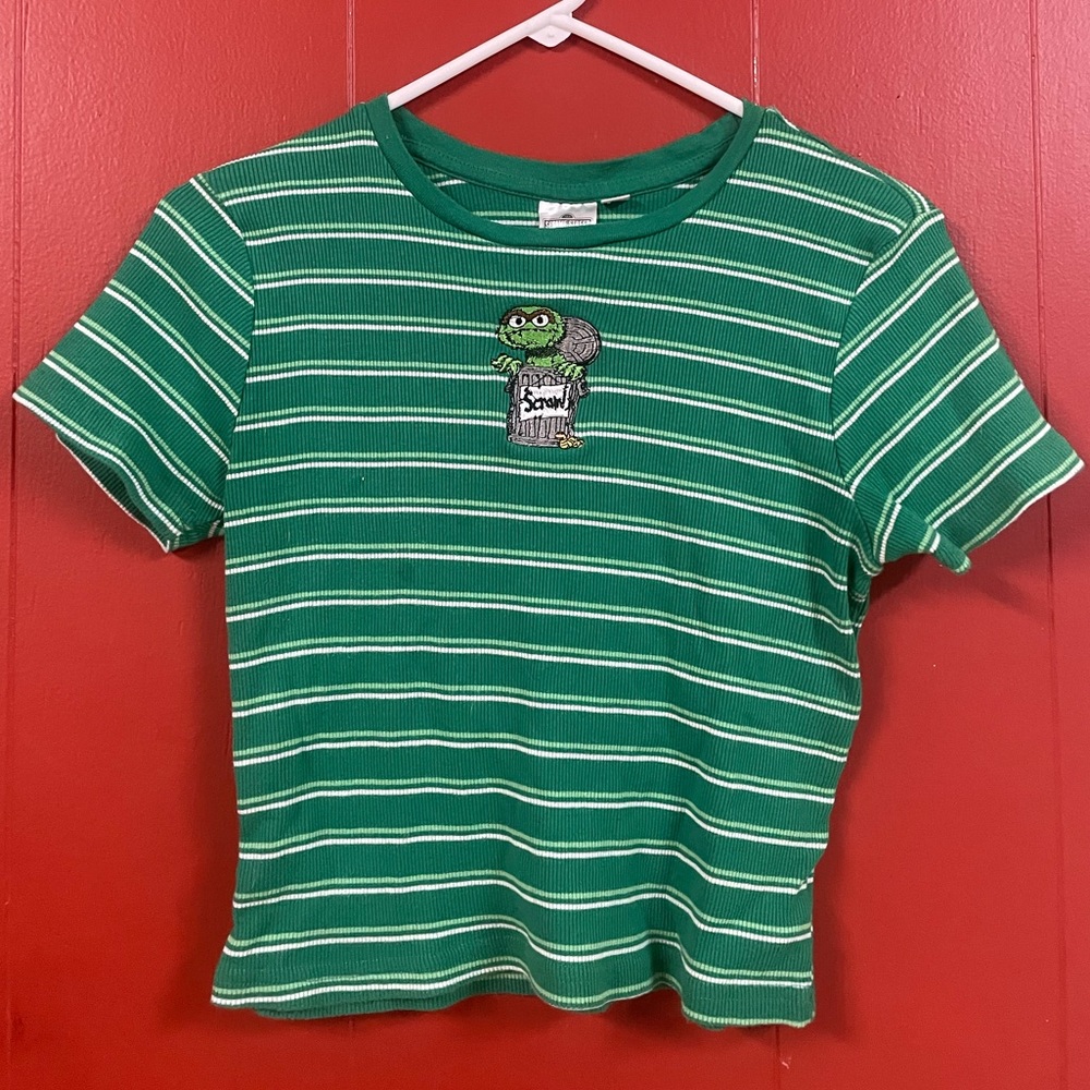 Oscar the grouch graphic tee